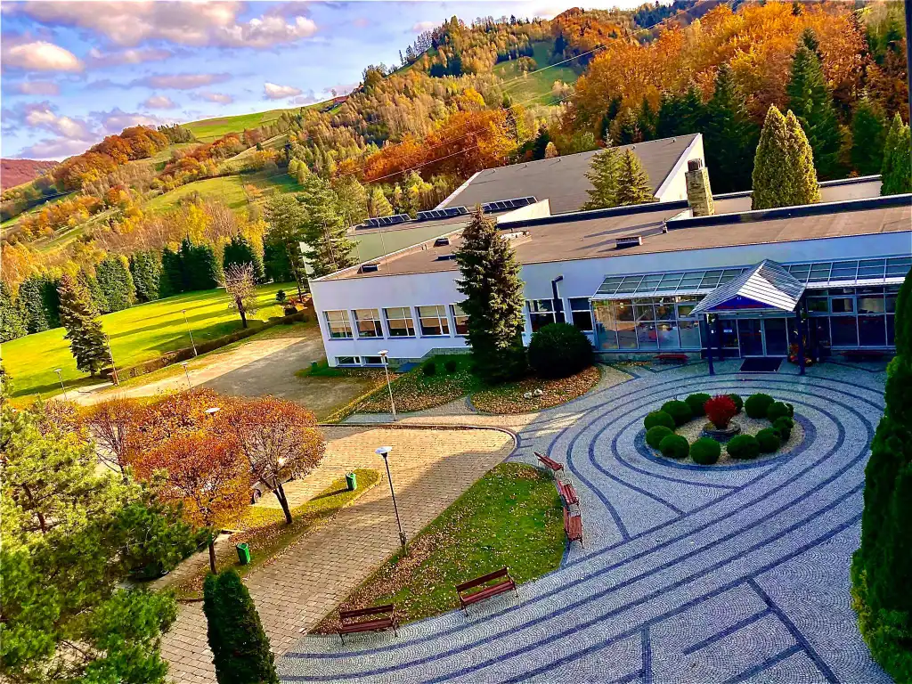 Zatrudnimy Kelnerów I Kelnerki W Hotelu 3*